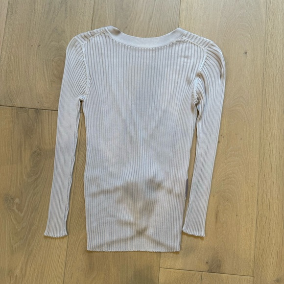 Silk sweater - Picture 3 of 3